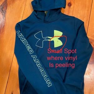Boys Under Armour hoodie Youth Medium